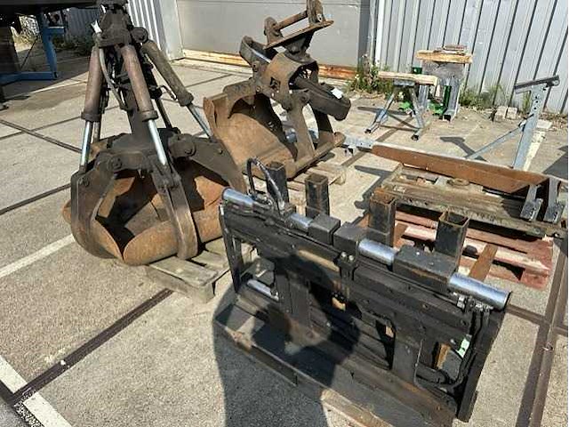 Hydraulische machine toebehoren (4x) - afbeelding 1 van  3
