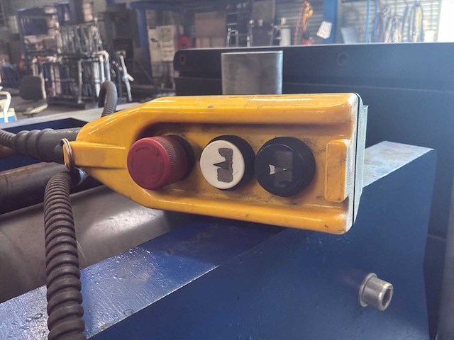 Hydraulische mobiel spantenbuiger - afbeelding 3 van  4