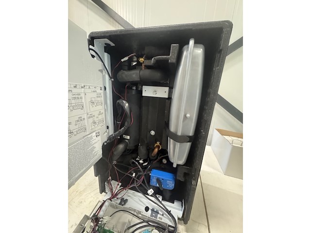 Hydraulische module warmtepomp vaillant, vwl 77/5 is - afbeelding 7 van  7