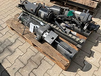 Hydraulische onderdelen (8x) - afbeelding 7 van  7
