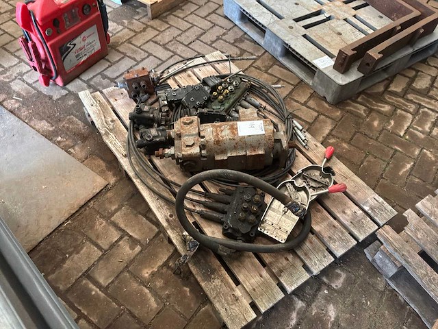 Hydraulische onderdelen - afbeelding 4 van  7