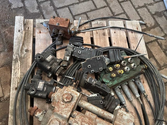 Hydraulische onderdelen - afbeelding 6 van  7