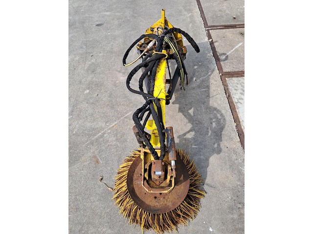 Hydraulische onkruidborstel, lm trac - afbeelding 8 van  16