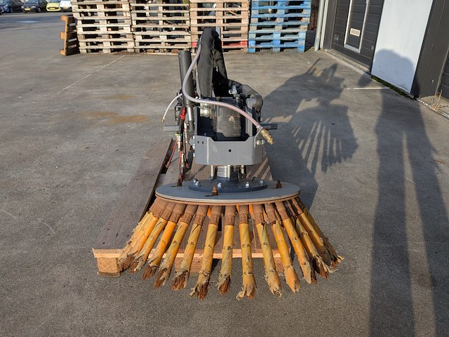 Hydraulische onkruidborstel, pols, okb, 2023 - afbeelding 8 van  14