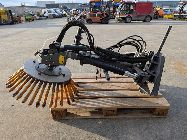 Hydraulische onkruidborstel, pols, okb, 2023 - afbeelding 10 van  14