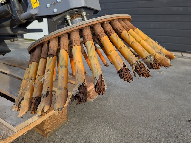 Hydraulische onkruidborstel, pols, okb, 2023 - afbeelding 14 van  14