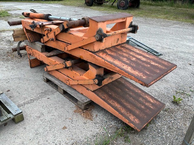 Hydraulische oprijplaat - afbeelding 2 van  3