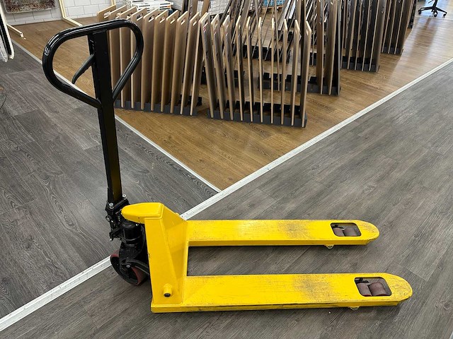Hydraulische palletwagen - afbeelding 1 van  3