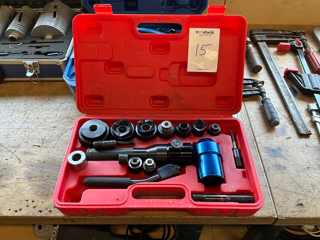 Hydraulische perforatieset - afbeelding 1 van  2