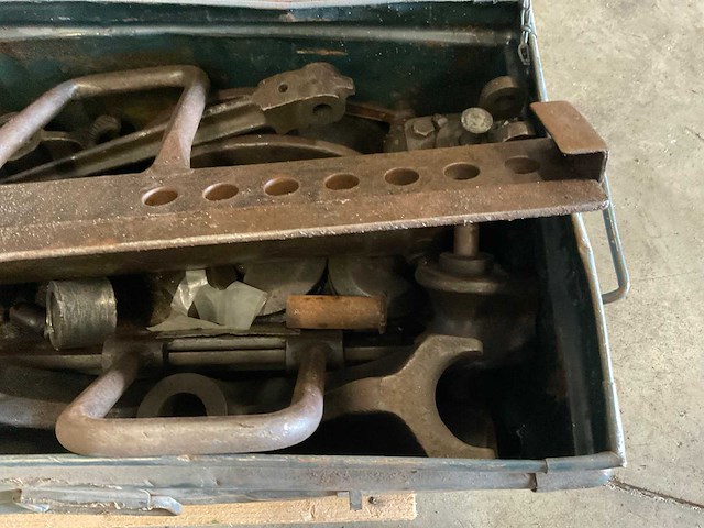 Hydraulische pers en toebehoren - afbeelding 5 van  6