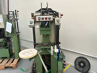 Hydraulische pers - afbeelding 4 van  10