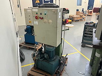 Hydraulische pers - afbeelding 5 van  10