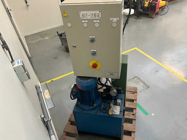 Hydraulische pers - afbeelding 6 van  9