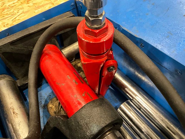 Hydraulische pers - afbeelding 2 van  7