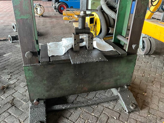 Hydraulische pers - afbeelding 10 van  12