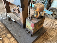 Hydraulische pers - afbeelding 2 van  12