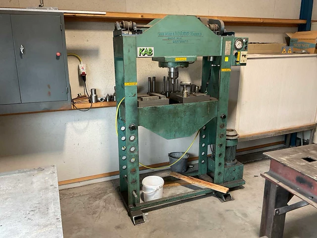 Hydraulische pers - afbeelding 6 van  14