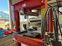 Hydraulische pers - afbeelding 4 van  6