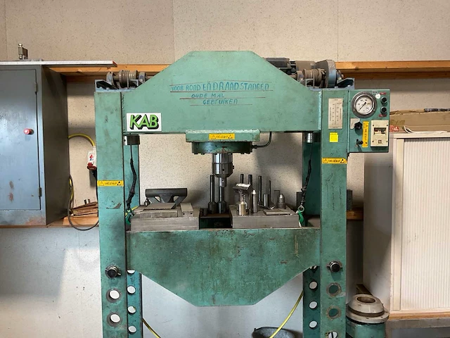 Hydraulische pers - afbeelding 7 van  14