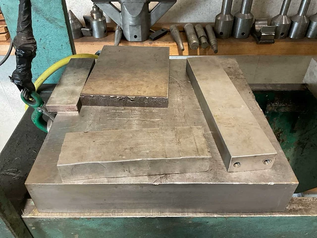 Hydraulische pers - afbeelding 11 van  14