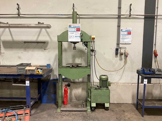 Hydraulische pers - afbeelding 1 van  8