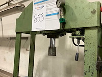 Hydraulische pers - afbeelding 5 van  8