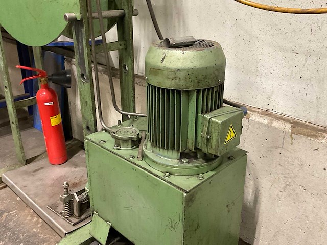 Hydraulische pers - afbeelding 8 van  8