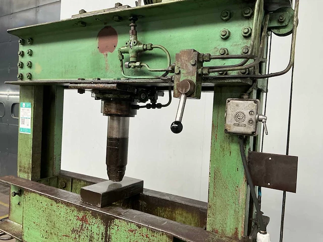 Hydraulische pers - afbeelding 6 van  7