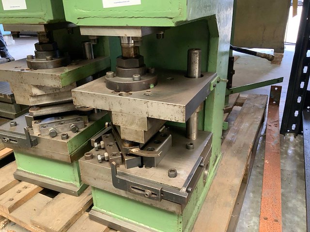 Hydraulische pers - afbeelding 2 van  3