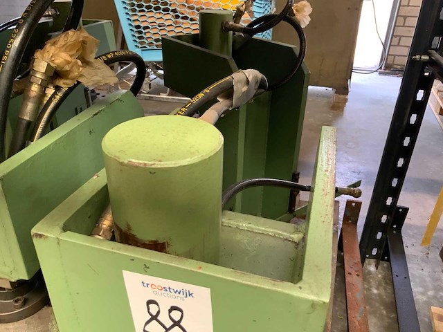 Hydraulische pers - afbeelding 3 van  3