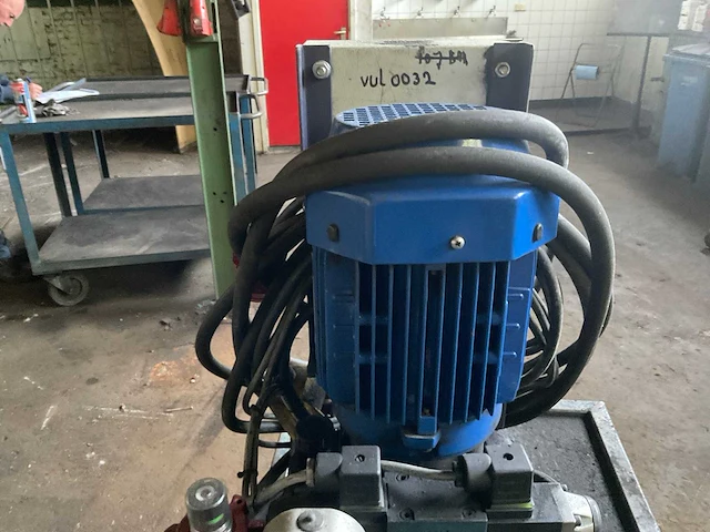 Hydraulische pers - afbeelding 7 van  9