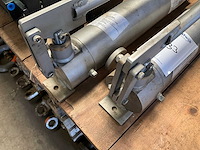 Hydraulische persen (2x) "hydraulic hand pump" - afbeelding 3 van  4