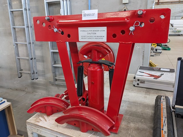 Hydraulische pijpenbuiger, 12 ton - afbeelding 1 van  5