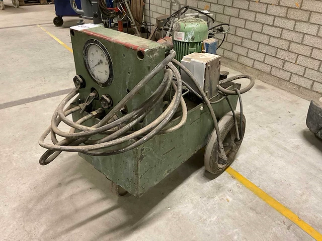 Hydraulische pomp - afbeelding 1 van  7