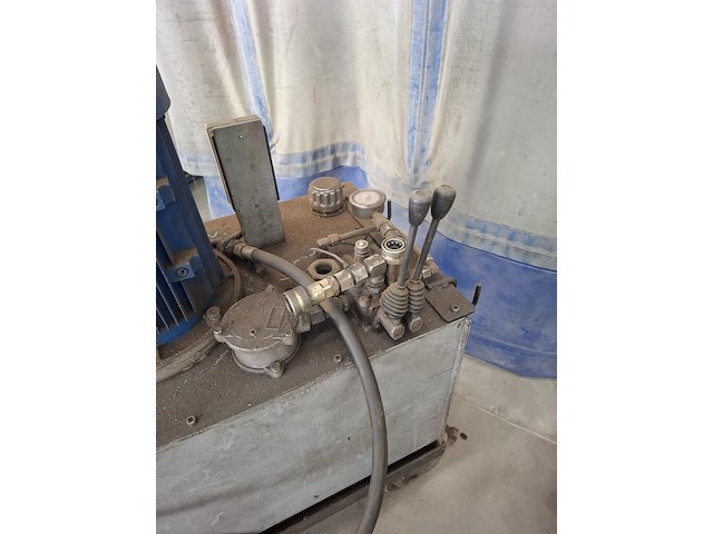 Hydraulische pompinrichting - afbeelding 3 van  7
