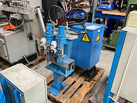 Hydraulische pons- en knipmachine - afbeelding 2 van  4