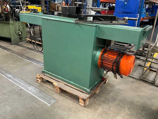 Hydraulische profielbuigmachine / ringrolmachine voor staalprofielen - afbeelding 1 van  11