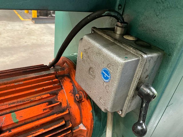 Hydraulische profielbuigmachine / ringrolmachine voor staalprofielen - afbeelding 10 van  11
