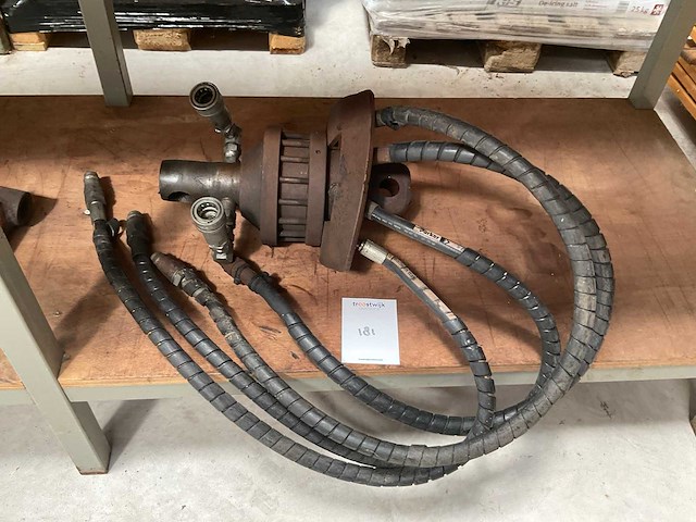 Hydraulische rotator - afbeelding 2 van  2