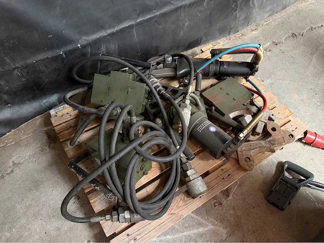 Hydraulische scharen - afbeelding 1 van  4