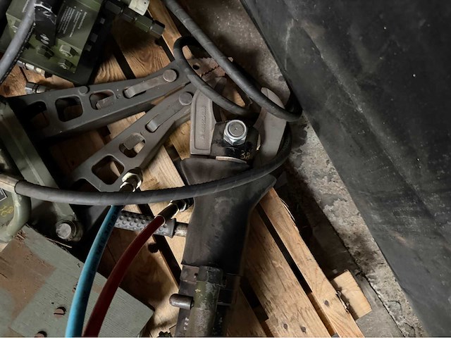 Hydraulische scharen - afbeelding 4 van  4