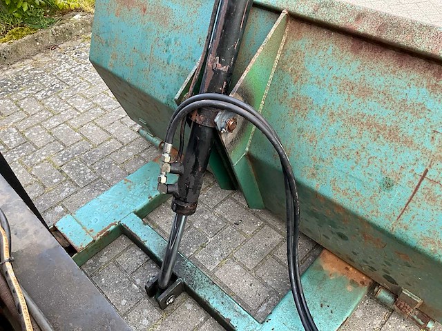 Hydraulische schepbak - afbeelding 11 van  13