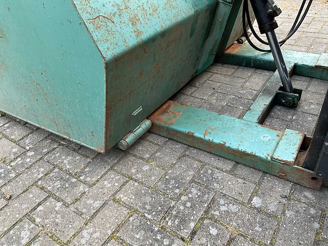 Hydraulische schepbak - afbeelding 8 van  13