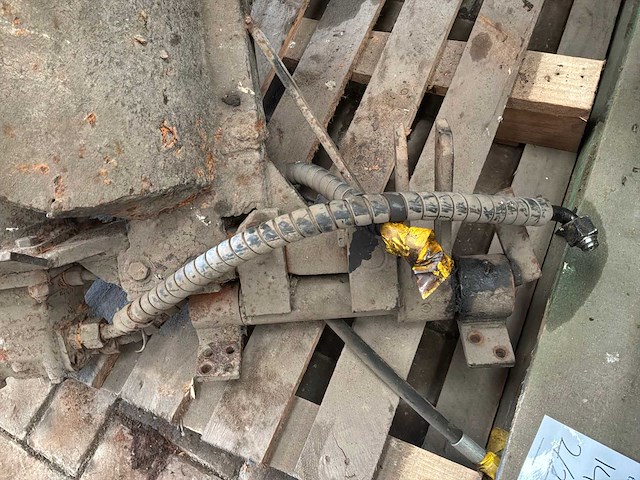 Hydraulische schroef (3x) - afbeelding 6 van  8