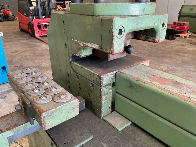 Hydraulische slagcijferpers - afbeelding 2 van  12