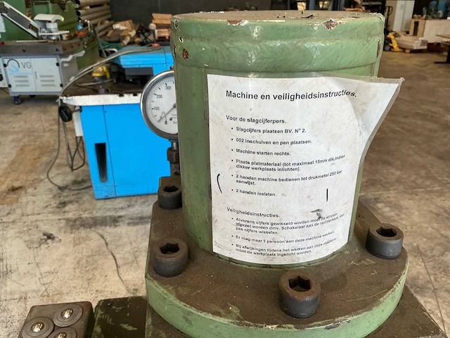 Hydraulische slagcijferpers - afbeelding 3 van  12