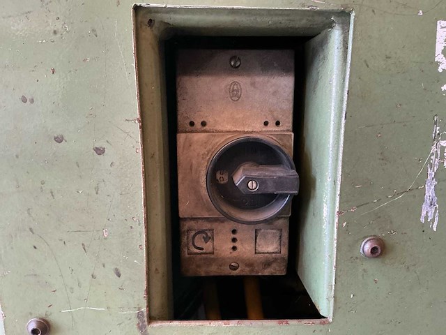 Hydraulische slagcijferpers - afbeelding 9 van  12