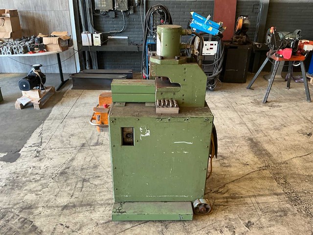 Hydraulische slagcijferpers - afbeelding 10 van  12