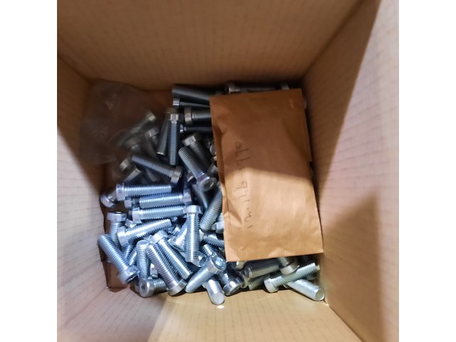 Hydraulische slangen, deurrubbers en onderdelen - afbeelding 7 van  10