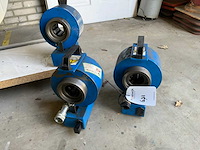 Hydraulische slangenpers (3x) - afbeelding 1 van  4